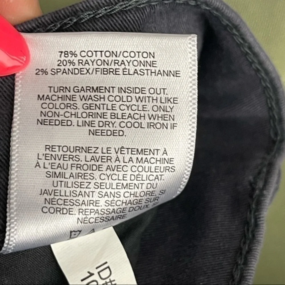 Express Gray Mid Rise Leggings Jeans - Picture 5 of 5